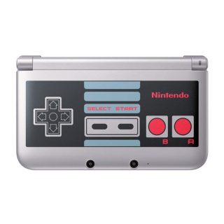 Nintendo 3DS XL - Retro NES Edition